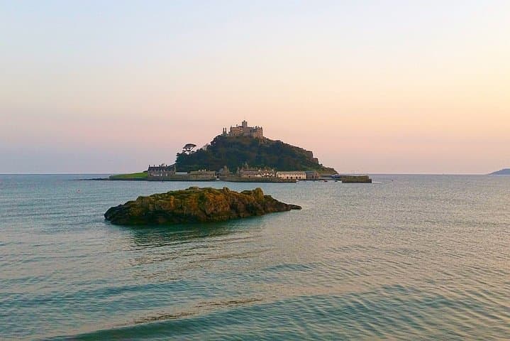 Two-Day Private Cornwall Tour: Castles, Coastal Cliffs & Island Causeways photo 6