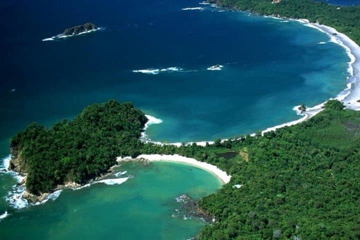 Manuel Antonio National Park Day Tour from San Jose: Wildlife, Trails & Beaches photo 2