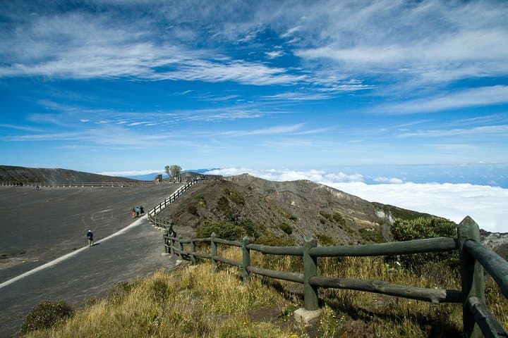 Costa Rica Wonders 6-Day: Volcanoes, Coffee & Colonial Towns photo 6