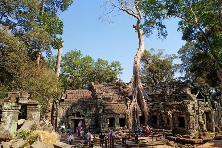 Private Two-Day Angkor Temple Tour & Tonle Sap Sunset Experience photo 3