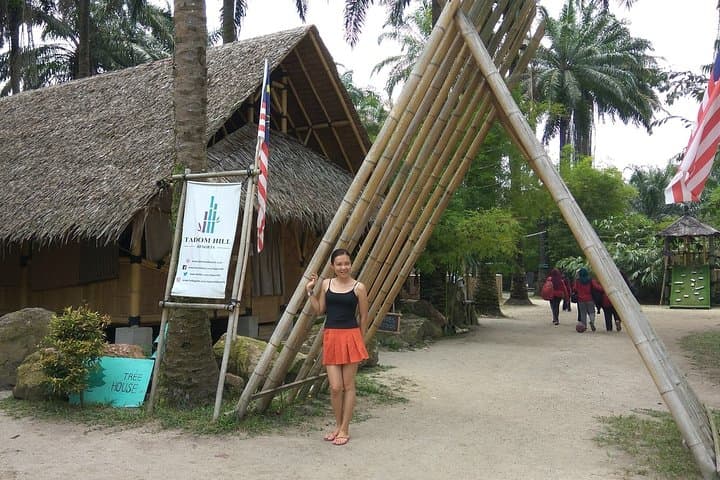Tadom Hill Splashing Adventure: Diving Platform, Tarzan Swing & Bamboo Rafts photo 4