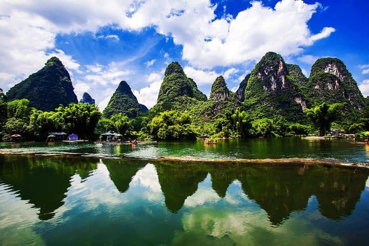 Private English-Speaking Transfer Between Guilin and Yangshuo — Smooth Li River Gateway photo 6