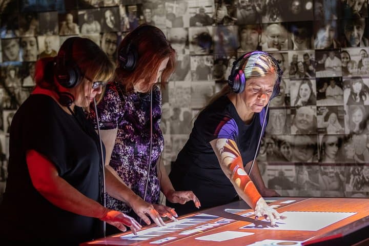 Strawberry Field Visitor Experience — Skip-the-Line Media Tour in Liverpool photo 6