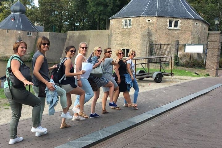 Real-Life Game of the Goose: Interactive City Walk in Antwerp photo 5