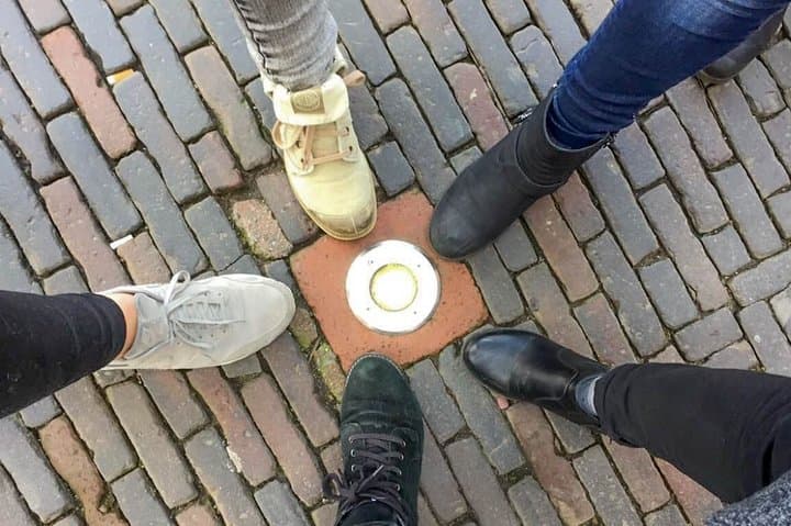 Solve the Murder: Interactive Cologne City Walk & Detective Game photo 2