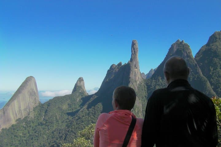 Serra dos Órgãos Day Hike: Poço Verde Waterfall & Trilha Cartão Postal