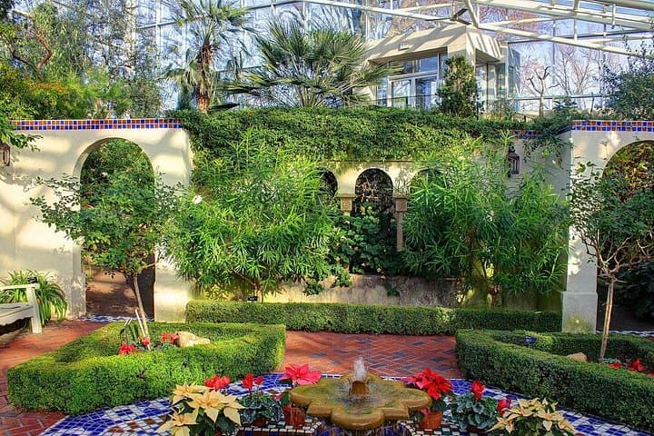 Private Half-Day Durban City Sightseeing: Moses Mabhida, Botanical Gardens & the Golden Mile photo 4