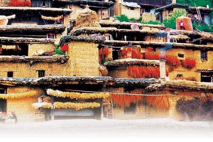 Kunming Day Tour: Private Excursion to Stone Forest and Chengzi Ancient Village photo 2