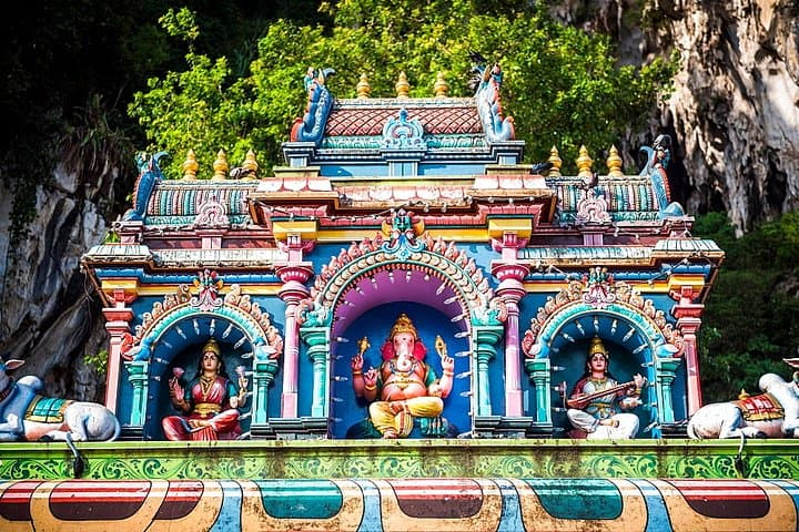 Batu Caves Day Tour: Steps, Statues & Selangor Crafts photo 3