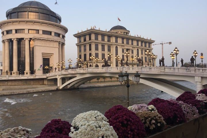 Sofia to Skopje Day Trip: Cross-Border Sightseeing from Sofia