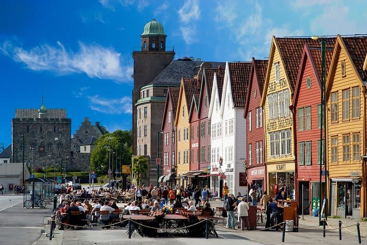 Exploring Bergen: A Private 2-Hour City Tour By VIP Car & Guide