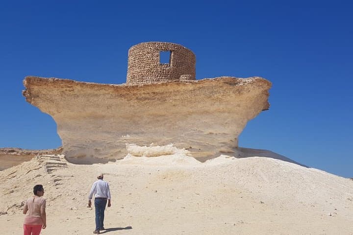 Qatar West Coast Tour: Zekreet, Richard Serra Sculptures & Mushroom Rock