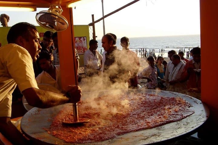 Taste Mumbai: An Evening Street Food Odyssey photo 2