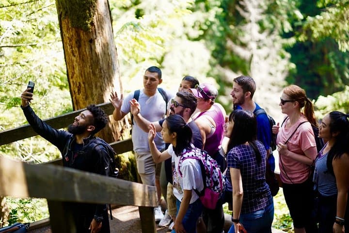 Guided Washington Day Hikes from Seattle — Mountains, Waterfalls & Lakes photo 2