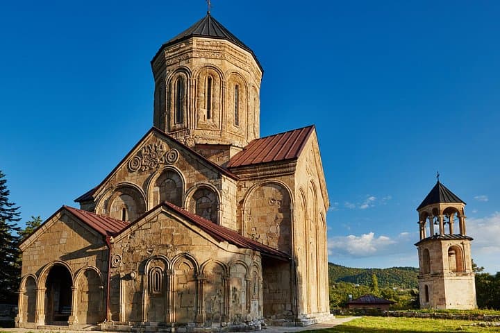 Day Trip to Nikortsminda: Shaori Lake, Nikortsminda Cathedral & Khareba Wine Tasting photo 2
