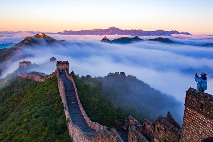 Mutianyu Great Wall Private Day Trip from Shanghai by Plane — Fast Flight to Beijing’s Ming-Era Ramparts