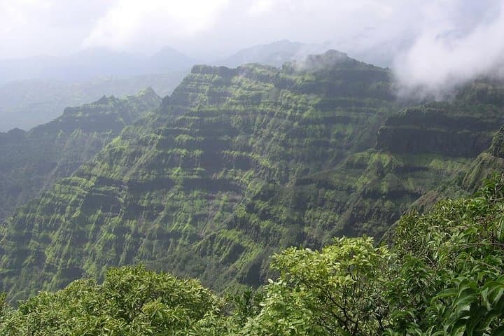 Mahabaleshwar Overnight from Pune — Pratapgad, Venna Lake & Lingmala Falls