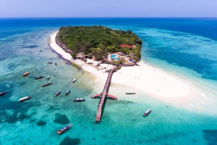 6-Day Zanzibar: Stone Town, Safari Blue & Nakupenda Sandbank photo 4