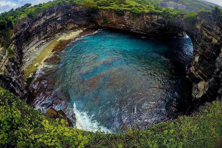 One-Day West Nusa Penida Tour — Kelingking, Broken Beach & Crystal Bay photo 2