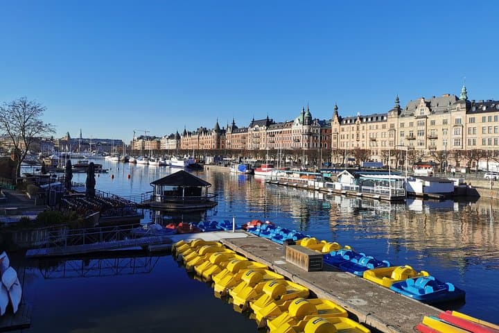Stockholm Top Attractions All-Inclusive Gran Tour — Winter Edition photo 3
