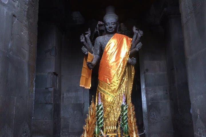 3-Day Angkor Temples and Siem Reap Culture Tour photo 2