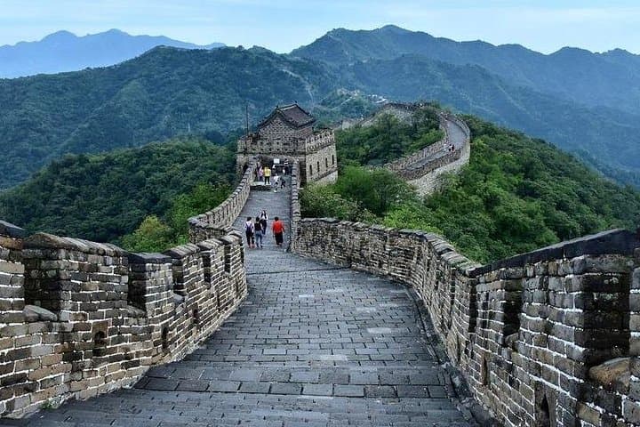 One-Day Mutianyu Great Wall Trip from Guangzhou — Fly to Beijing for a Private Visit photo 1
