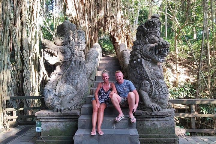 Best of Ubud Private Tour: Monkey Forest, Tegalalang & Temple Walks photo 2