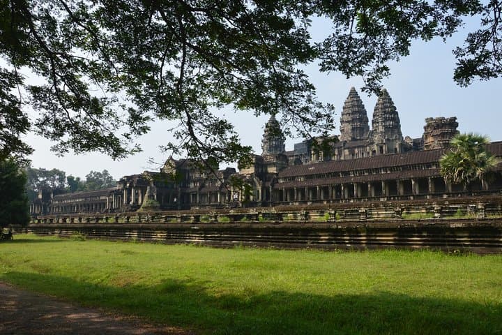3-Day Angkor Temples and Siem Reap Culture Tour photo 5