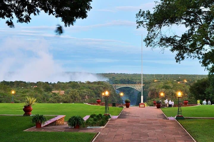 Victoria Falls to Chobe: 5-Day Luxury Falls and Safari Experience photo 2