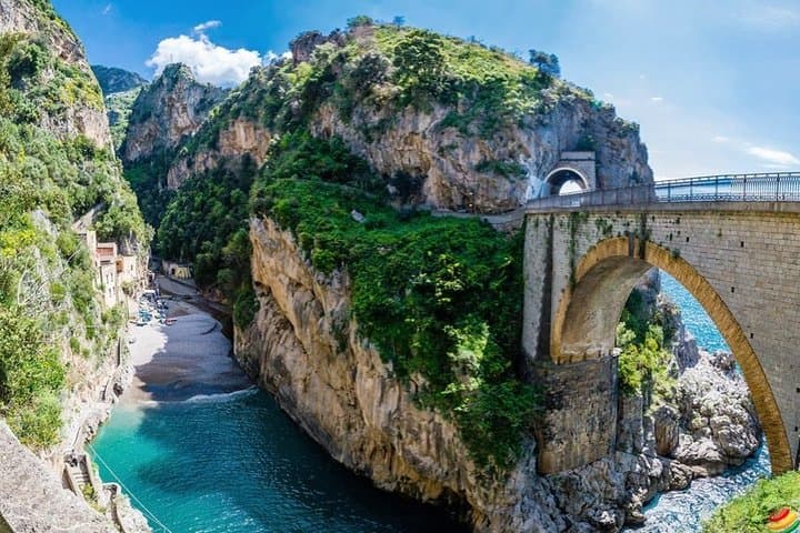 Private Amalfi Coast Day Tour from Sorrento — Positano, Amalfi & Ravello photo 4