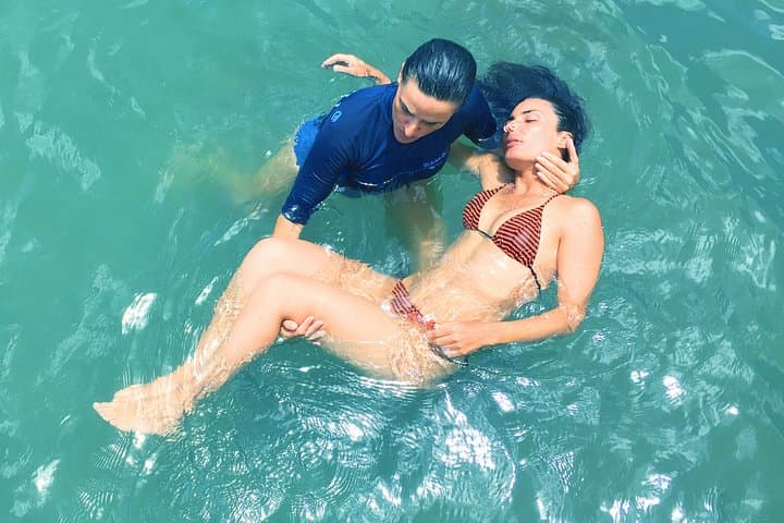 Janzu in Moorea: Lagoon-Based Aquatic Massage and Deep Relaxation