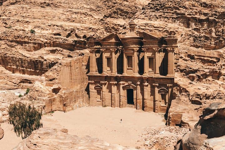 Two-Day Petra Tour: Explore Petra & Little Petra with a Local Guide