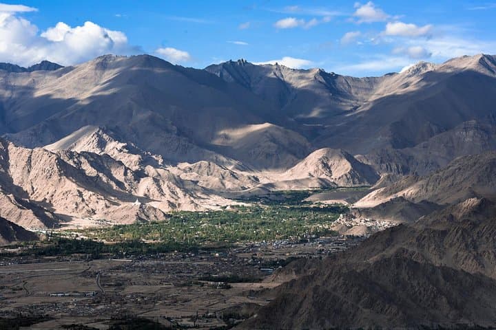 Khardung La Day Trip from Leh — Drive to 5,602 m (18,380 ft) photo 3