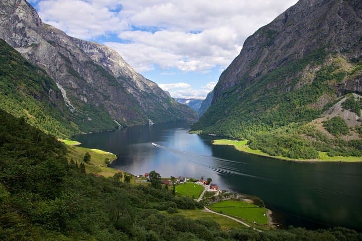 Norway in a Nutshell: Self-Guided Full-Day Roundtrip from Bergen photo 5