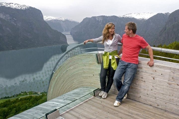 Flåm Private Canyons & Waterfalls Tour with Flåm Railway — 5–6 Hour Cruise Excursion photo 2