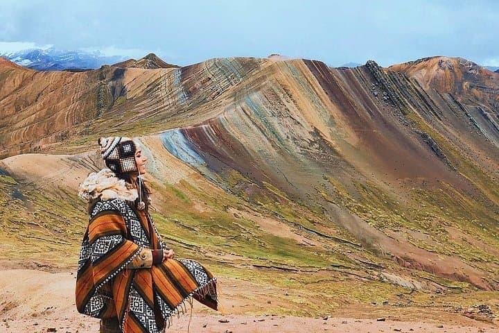 Palcoyo Mountain Short Route: 3-Color Viewpoint & Stone Forest Day Hike from Cusco