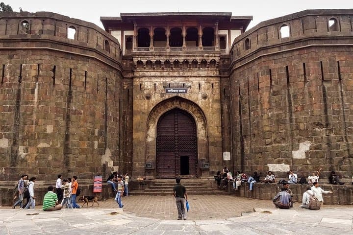 Full-Day Pune Cultural & Heritage Tour — Private Vehicle Exploration