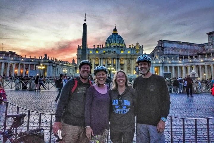 Rome Sunset Bike Tour: Evening Ride Past the Pantheon, Trevi Fountain & Orange Garden photo 2