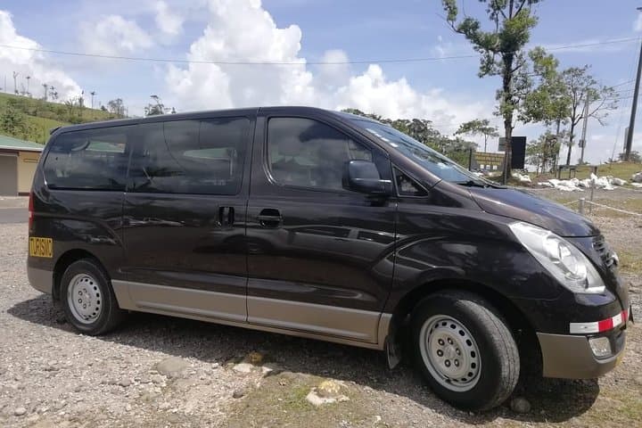 Manuel Antonio to Puerto Viejo Private Transfer — Scenic Route via Tarcoles photo 6