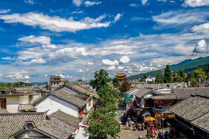 Bullet-Train Day Trip: Dali’s Three Pagodas, Erhai & Bai Villages from Kunming photo 6