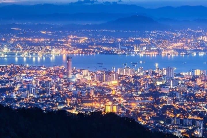 Discover Malaysia in 7 Days: Kuala Lumpur, Cameron Highlands & Penang Tour