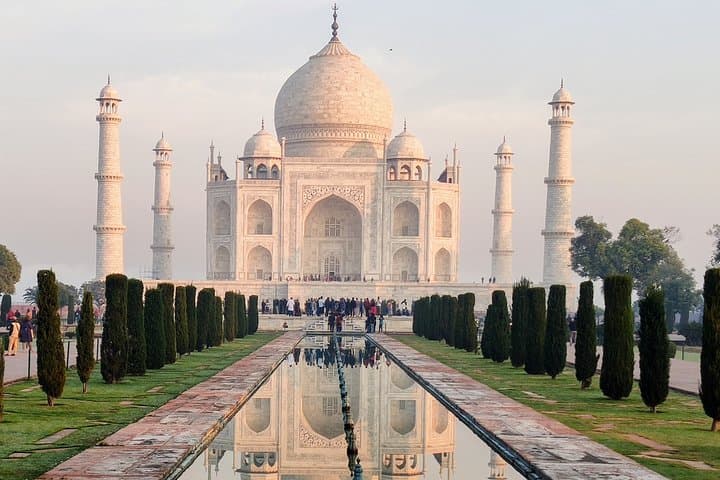 Unexplored Agra: Taj Mahal & Lesser-Known Monuments Day Tour from Delhi
