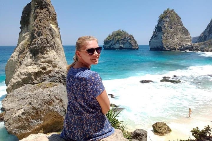 East Nusa Penida Day Tour: Atuh, Diamond Beach & Goa Giri Putri photo 2