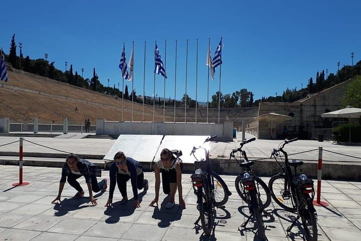 Private Athens Electric Bike Tour — 3-Hour Ride Past the Acropolis photo 3