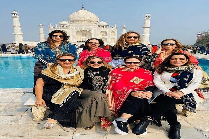 Overnight Taj Mahal & Agra Tour from Delhi — 2-Day Private Itinerary photo 2