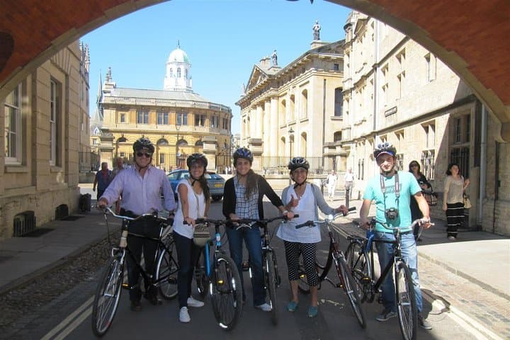 Oxford Bike Tour with Student Guide — Ride Through Colleges, Meadows & Hidden Corners photo 4