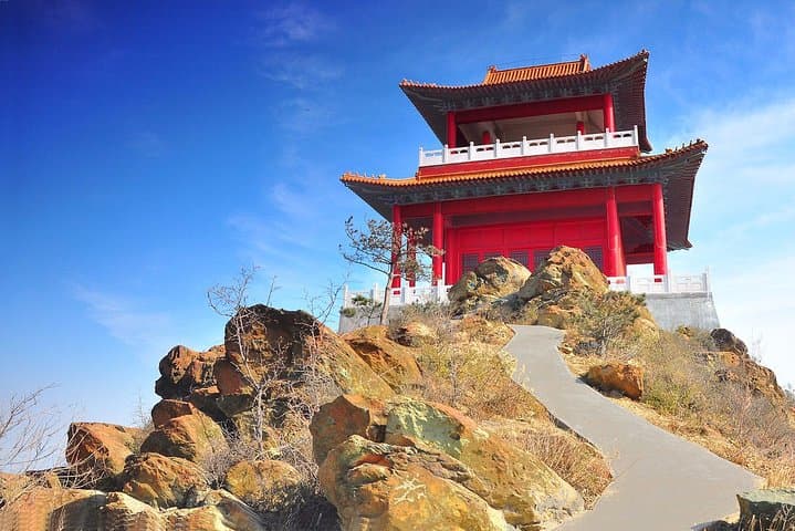 Kunming Private Day Tour: Dianchi Lake, West Hill & Anning Hot Springs photo 6