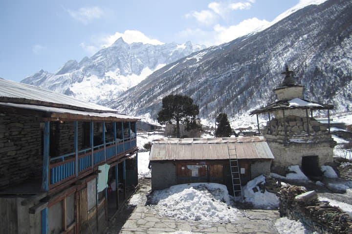 Manaslu Circuit Trek: 17-Night Himalayan Circuit Over Larkya La