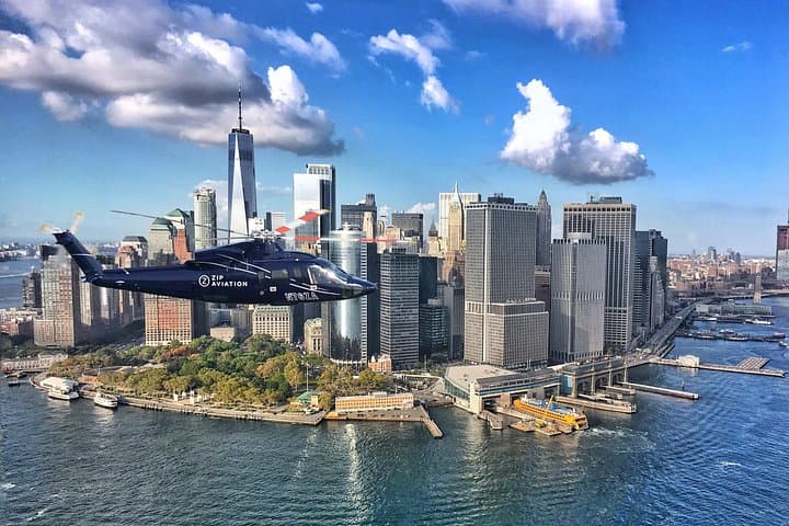 Private Helicopter Transfer from New York Airports to Lower Manhattan photo 6