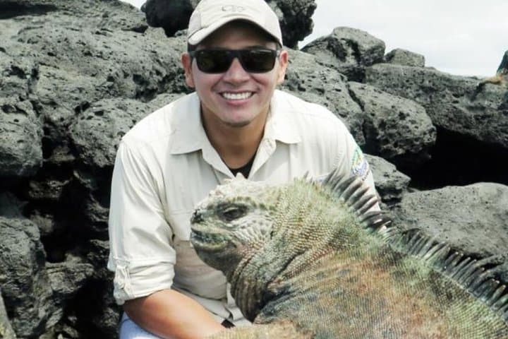 4 Days Galapagos Extreme: Sea Lions, Tortoises & Snorkel Adventures from Puerto Ayora photo 4